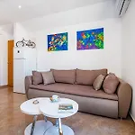Apartment Lucija Novigrad (Dalmatia)