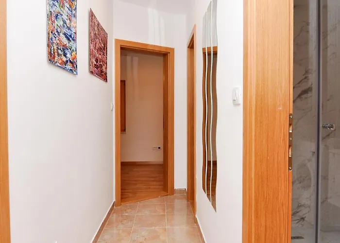 Lucija Novigrad (Dalmatia)